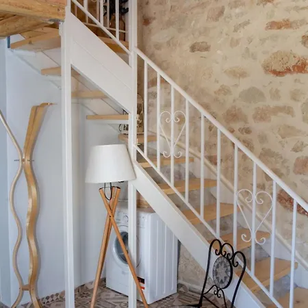 Hébergement de vacances The Secret Ontas, Traditional Stone House *