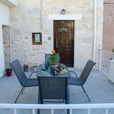 The Secret Ontas, Traditional Stone House Feriehus Rethimno