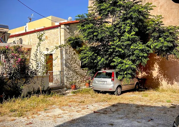 Vakantiehuis The Secret Ontas, Traditional Stone House