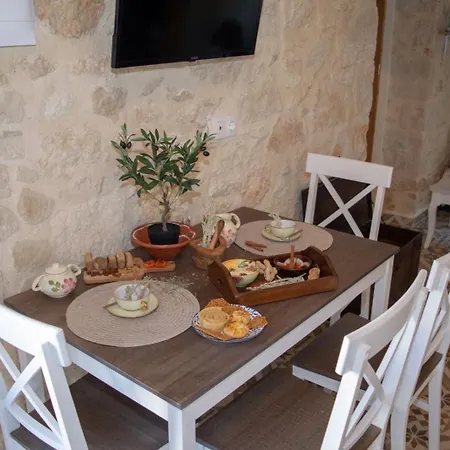 The Secret Ontas, Traditional Stone House Holiday home Rethymno (Crete)